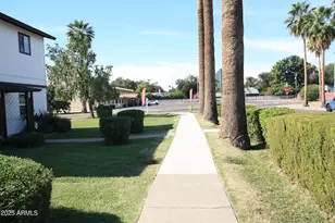 1333 E Flower St, Phoenix, AZ 85014 - Photo 7