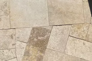 1279 S Sioux Dr, Apache Junction, AZ 85119 - Photo 3