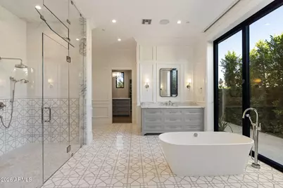 6528 N 60th Street, Paradise Valley, AZ 85253 - Photo 15