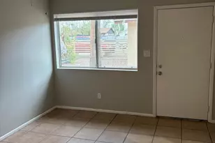 909 S Priest Dr, Tempe, AZ 85281 - Photo 3