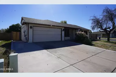 709 E Halifax Street, Mesa, AZ 85203 - Photo 1