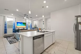 5911 S 23 Dr, Phoenix, AZ 85041 - Photo 5