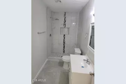 8201 W Earll Drive, Phoenix, AZ 85033 - Photo 7