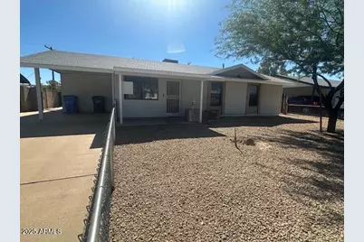 8201 W Earll Drive, Phoenix, AZ 85033 - Photo 1