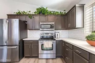 11349 E Des Moines Cir, Mesa, AZ 85207 - Photo 5