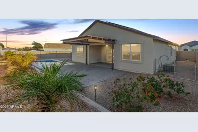 1016 W Beacon Drive, Casa Grande, AZ 85122 - Photo 5