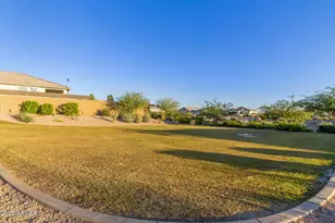 1016 W Beacon Dr, Casa Grande, AZ 85122 - Photo 33