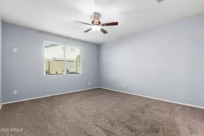 1016 W Beacon Drive, Casa Grande, AZ 85122 - Photo 13