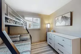 737 E Papago Dr, Tempe, AZ 85288 - Photo 13