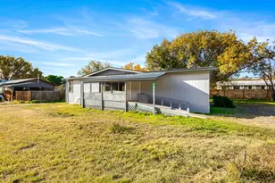 18278 S Henley Ave, Peeples Valley, AZ 86332 - Photo 9