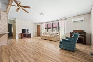 18278 S Henley Ave, Peeples Valley, AZ 86332 - Photo 11