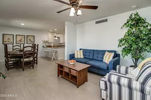 2017 W Edgemont Ave, Phoenix, AZ 85009 - Photo 5