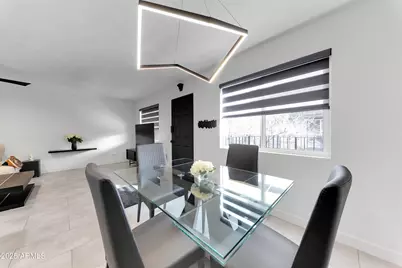 2228 E Campbell Avenue #205, Phoenix, AZ 85016 - Photo 3