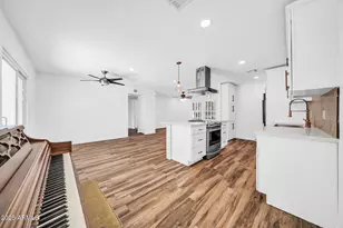 5503 W Carol Ann Way, Glendale, AZ 85306 - Photo 5