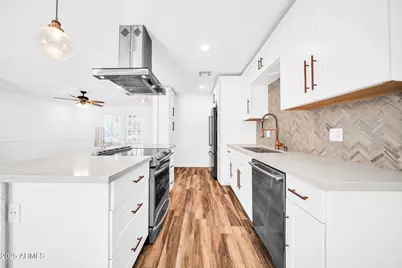 5503 W Carol Ann Way, Glendale, AZ 85306 - Photo 17