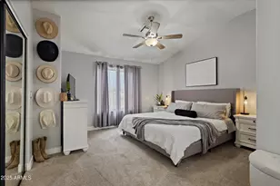 1070 E Sunburst Ln, Tempe, AZ 85284 - Photo 19