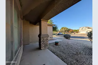 16071 W Gelding Drive, Surprise, AZ 85379 - Photo 9