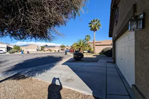 16071 W Gelding Dr, Surprise, AZ 85379 - Photo 5