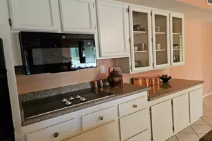 12503 W Skyview Dr, Sun City West, AZ 85375 - Photo 7