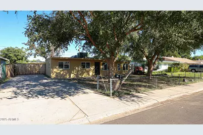 4350 W Morten Avenue, Glendale, AZ 85301 - Photo 1