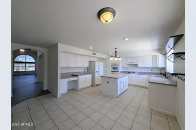 12425 W Encanto Boulevard, Avondale, AZ 85392 - Photo 27