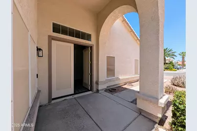 12425 W Encanto Boulevard, Avondale, AZ 85392 - Photo 7