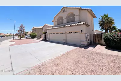 12425 W Encanto Boulevard, Avondale, AZ 85392 - Photo 3