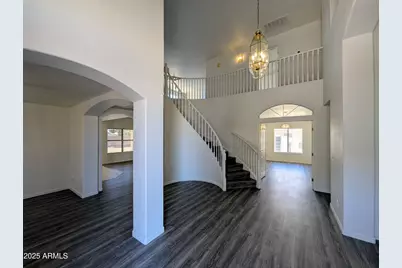 12425 W Encanto Boulevard, Avondale, AZ 85392 - Photo 9