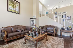 18391 W Port Royale Ln, Surprise, AZ 85388 - Photo 5