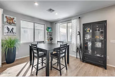 5868 N 193rd Avenue, Litchfield Park, AZ 85340 - Photo 11