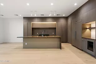 4537 E Montecito Ave, Phoenix, AZ 85018 - Photo 3