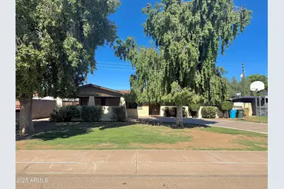 3814 W Griswold Road, Phoenix, AZ 85051 - Photo 1