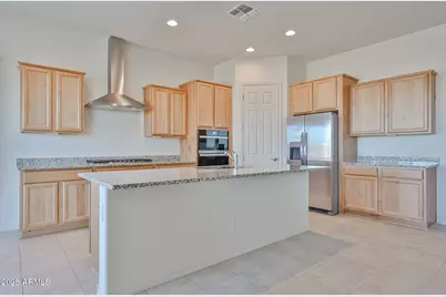 25079 N 171st Avenue, Surprise, AZ 85387 - Photo 3