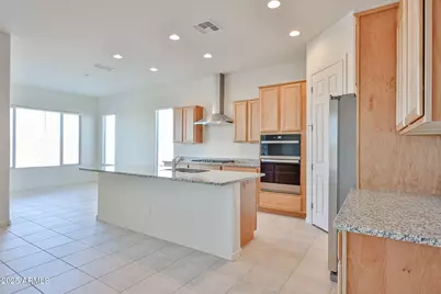 25079 N 171st Avenue, Surprise, AZ 85387 - Photo 7