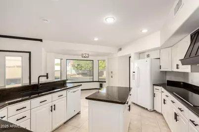 2438 N Forest Circle, Mesa, AZ 85203 - Photo 21