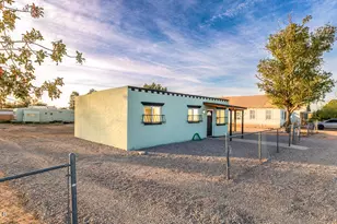 50644 N 1st St, Aguila, AZ 85320 - Photo 11