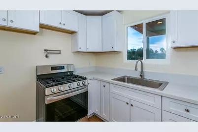 50644 N 1st Street, Aguila, AZ 85320 - Photo 17