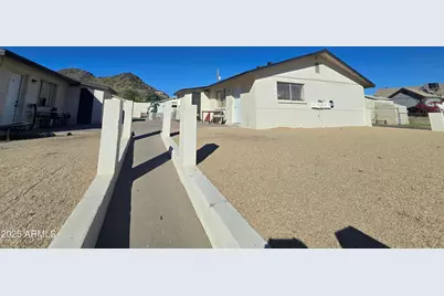 338 E Vogel Avenue, Phoenix, AZ 85020 - Photo 13