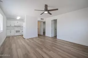 338 E Vogel Ave, Phoenix, AZ 85020 - Photo 5