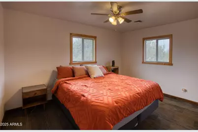 8286 Ridge Drive, Show Low, AZ 85901 - Photo 13