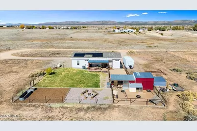 24617 N Laredo Lane, Paulden, AZ 86334 - Photo 39