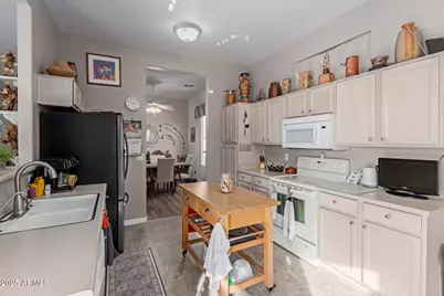 7205 E Palo Brea Drive, Gold Canyon, AZ 85118 - Photo 13