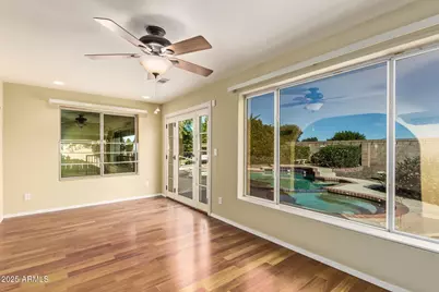 15619 N 7th Drive, Phoenix, AZ 85023 - Photo 11