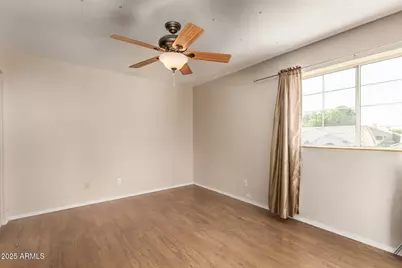 15619 N 7th Drive, Phoenix, AZ 85023 - Photo 17