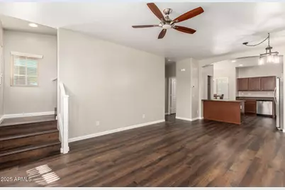 2024 N 77th Lane, Phoenix, AZ 85035 - Photo 7