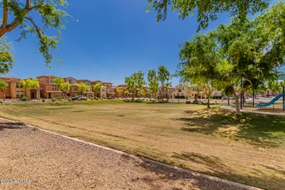 2024 N 77th Lane, Phoenix, AZ 85035 - Photo 31