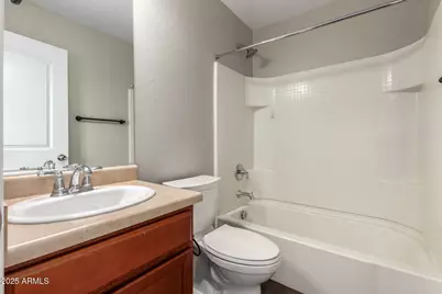 2024 N 77th Lane, Phoenix, AZ 85035 - Photo 19