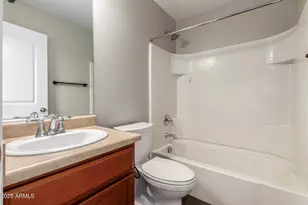 2024 N 77th Ln, Phoenix, AZ 85035 - Photo 19