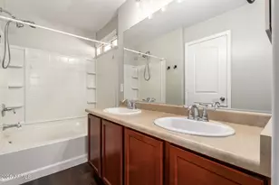 2024 N 77th Ln, Phoenix, AZ 85035 - Photo 15