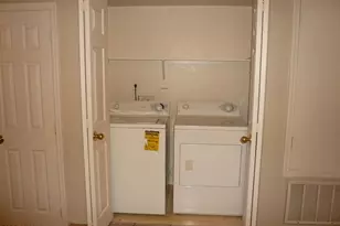 455 S Mesa Dr, Mesa, AZ 85210 - Photo 9